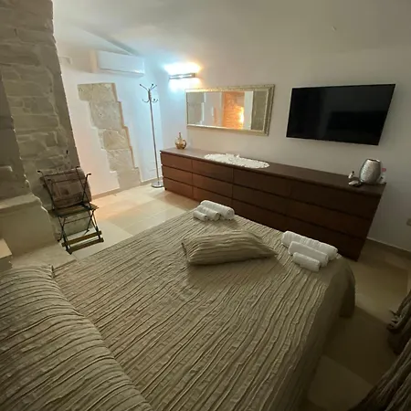 Apartment De Cristoforis